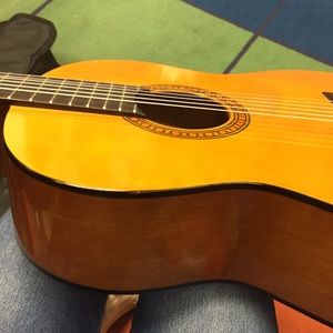 Meet your Posher, Rebeca